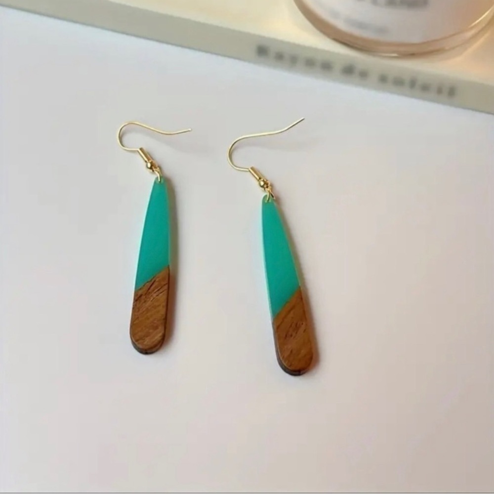 Wood turquoise resin two tone tear drop dangle earrings boho spring summer fall - Picture 3 of 5